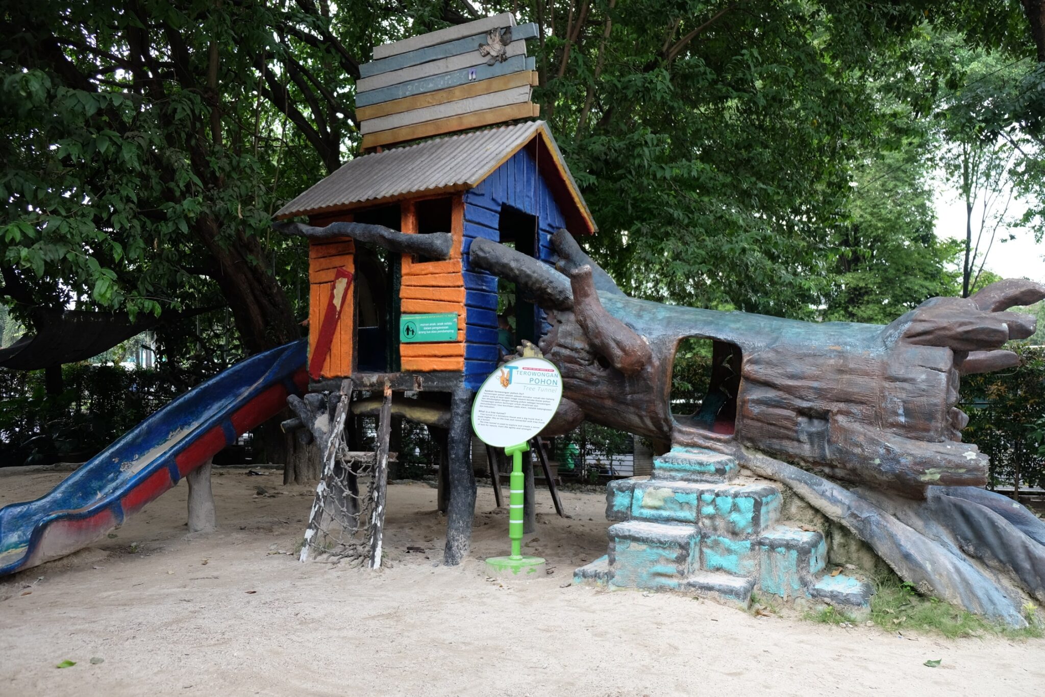 Taman Pintar - Playground - Terowongan Pohon
